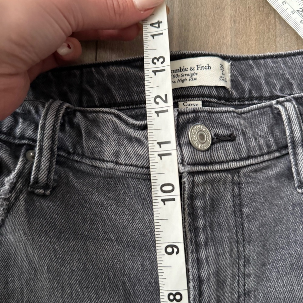 Abercrombie & Fitch Women's Gray Jeans - Picture 6 of 9